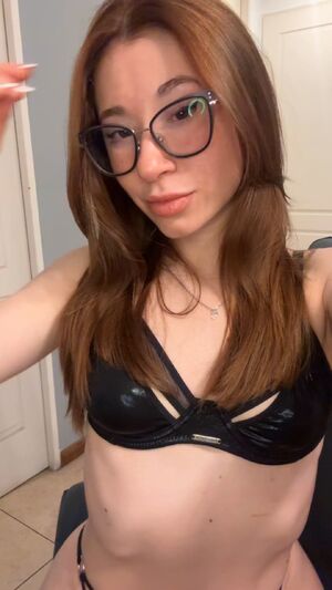Titty Flexing Amateur Ass Big Dick
