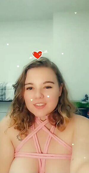 This is the cutest video of me that exists and i only ever want to wear pink rope now!