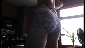 I made this one for r/twinks but I figure you folks might like it too <3