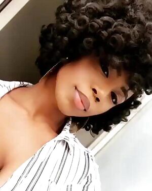 Afro Cutie