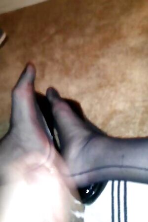 Nylon feet get a treat