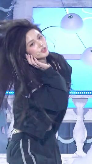 NMIXX - Sullyoon