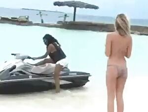 Praise the cameraman