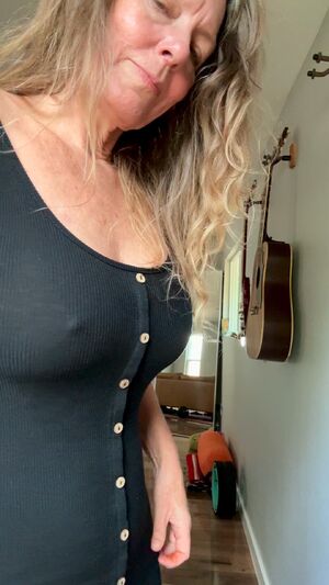 Mature: Over 50 Babe Blonde Boobs