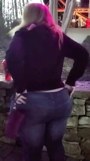 Mom adjusting her pants