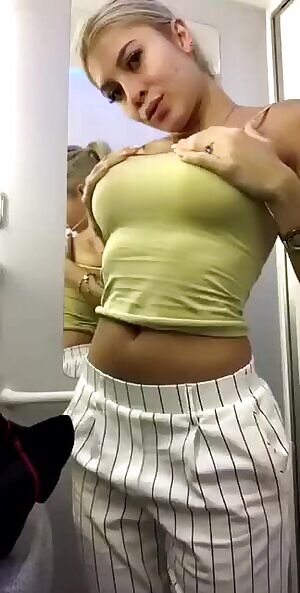 Only the hottest snaps 100% real SC: jrhot1