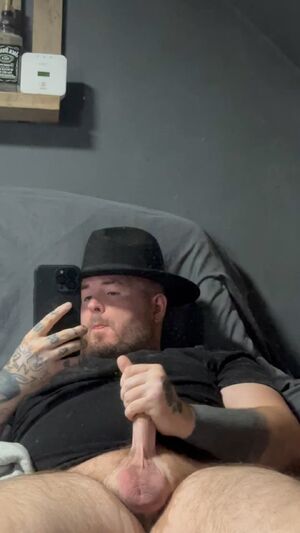 Bisexual Male Amateur Big Dick Cumshot