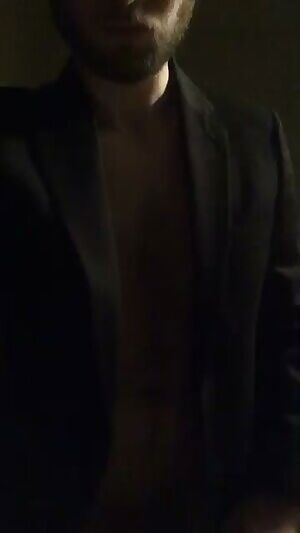 Anyone up? Wanna chat?