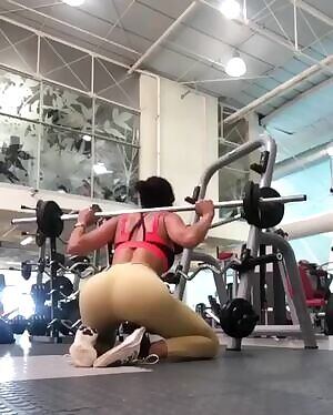 Imagine Eiza Gonzalez thrusting on your cock