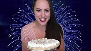ASMR artist celebrates 10k subscribers with a cake facial and messy eating