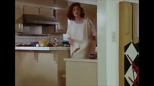 Julianne Moore's glorious fire-crotch