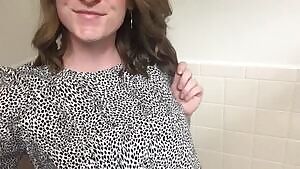 Hope you’re all having a great Monday in the ofice! I sure am 😉