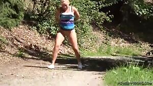 Peeing while walking