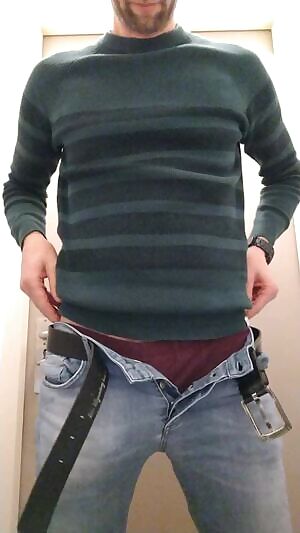 Fridays get me like this😊 38M4F