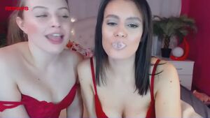 Sloppy Lesbian Kissing Amateur Camgirl Kiss