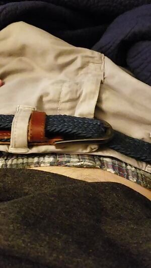 Been a long day, any girls wanna unwind tonight?