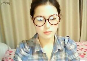 Super cute BJ Cheong-Ah spreading her legs and bending over!