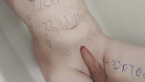 Don't mind the bodywriting.