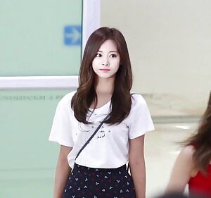 Twice - Tzuyu