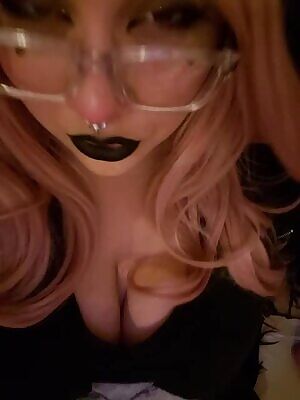 Fill my slutty mouth. I'm sure you'll love seeing my black lips wrapped around your cock. ;) available all night for From vanilla to , let's play with each other.