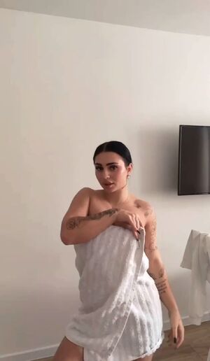 Big Bodacious Amateur Booty Brunette Hardcore