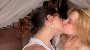 LesbianDrip Amateur Lesbian OnlyFans