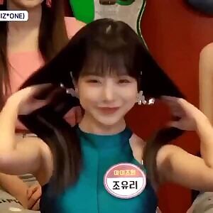 Iz*one - Yuri. Smooth and silky shoulders!