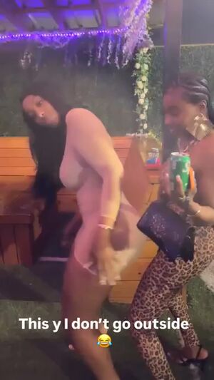 Dry humping Ass Shaking Club Grinding
