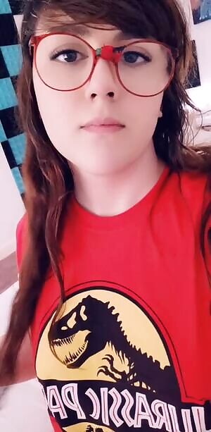 Morning Wood hehe.. I really need someone to fuck with 👀 updawg if you wanna dm