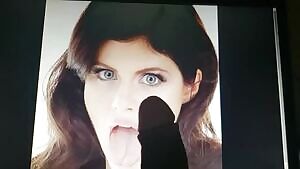 Spraying Alex Daddario's tongue