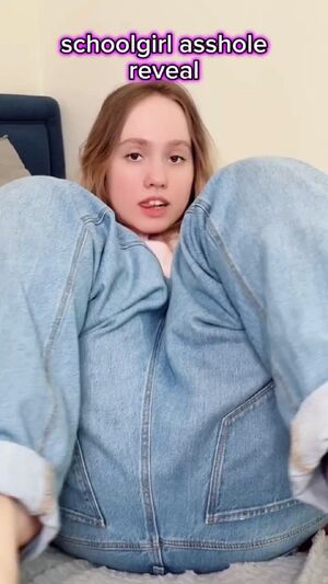 Upskirt Tease BBW Big Ass Blonde