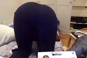 since you loved the last ass close up ;)