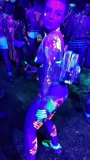 living my best life raving!