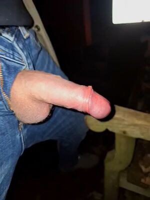 Cock Head Worship Outdoor Pee Peeing