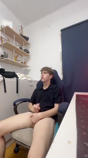 Amateur Cumshot Cute Masturbating OnlyFans