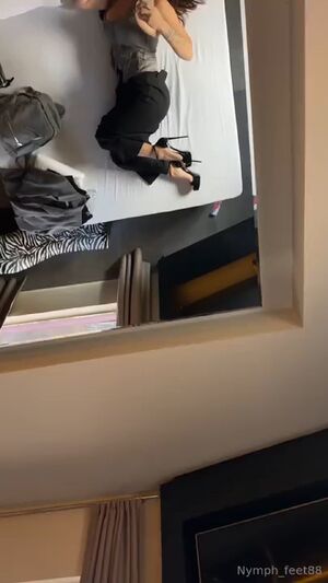 White Toes Babes Foot Goddess Heels