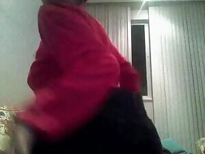 Im a bae and my ass needs proper care. Or spanking.