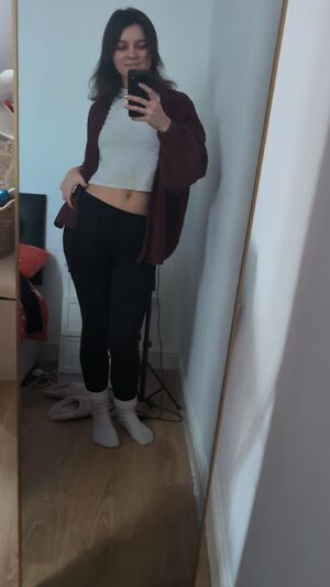 British Babes Amateur Brunette Leggings Natural