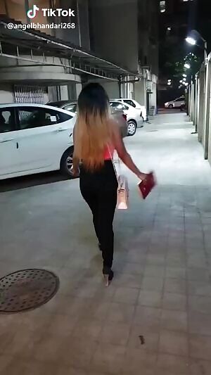 Nice boobies 😍😁