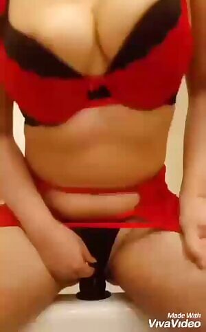 A video of my first time ever taking a toy. 😍 and that lingerie you all love so much! 😘