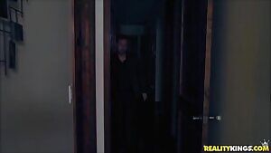 Blindfolded Milf Brett Rossi shares a big dick with her stepdaughter