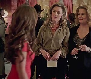 Jennifer Love Hewitt