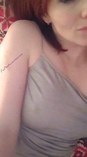 37f mom of two... feeling a little frisky when i took this last night and more than a little frustrated as both my husband and my playmate turned down my offers of a blow job!