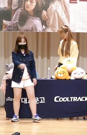 SOJIN's shorts + YURA looking good in those jeans.